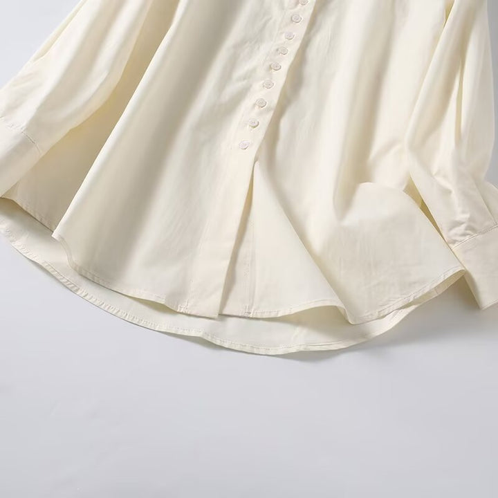 Women loose-fitting shirt blouse made of flowing material with continuous button placket Mune Fashion