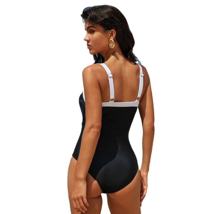 Women Elegant One-Piece Swimsuit with V-Neck and Fine Contrast Details Mune Fashion