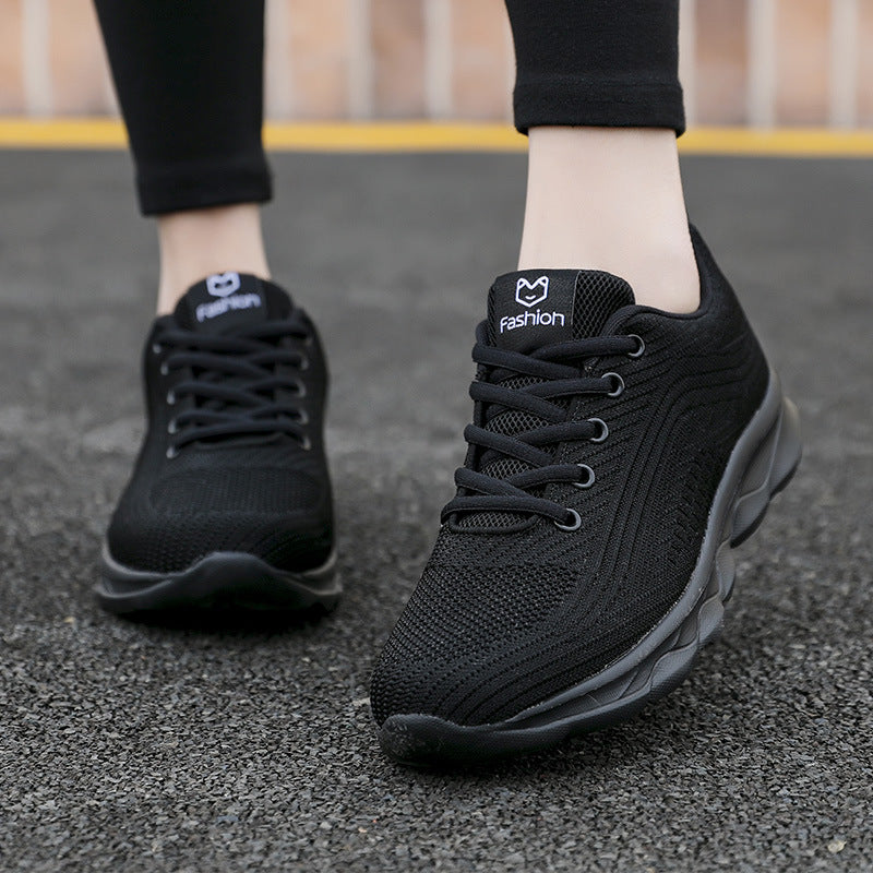 Women's nan ultra-light comfort walking sneakers for everyday and leisure with seamless knitted upper material, responsive air cushion midsole, and padded heel collar Mune Fashion