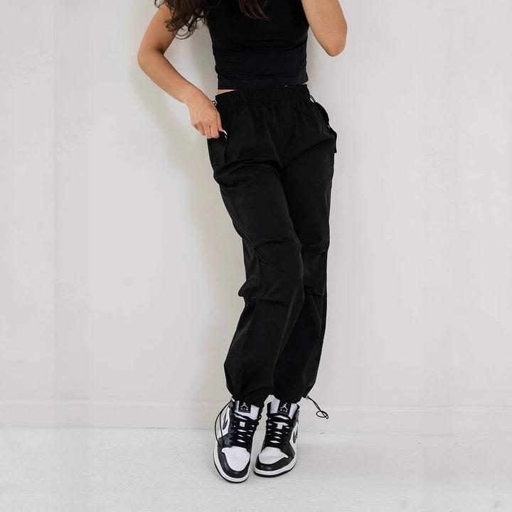 Women's cargo joggers with elastic waistband and drawstring Mune Fashion
