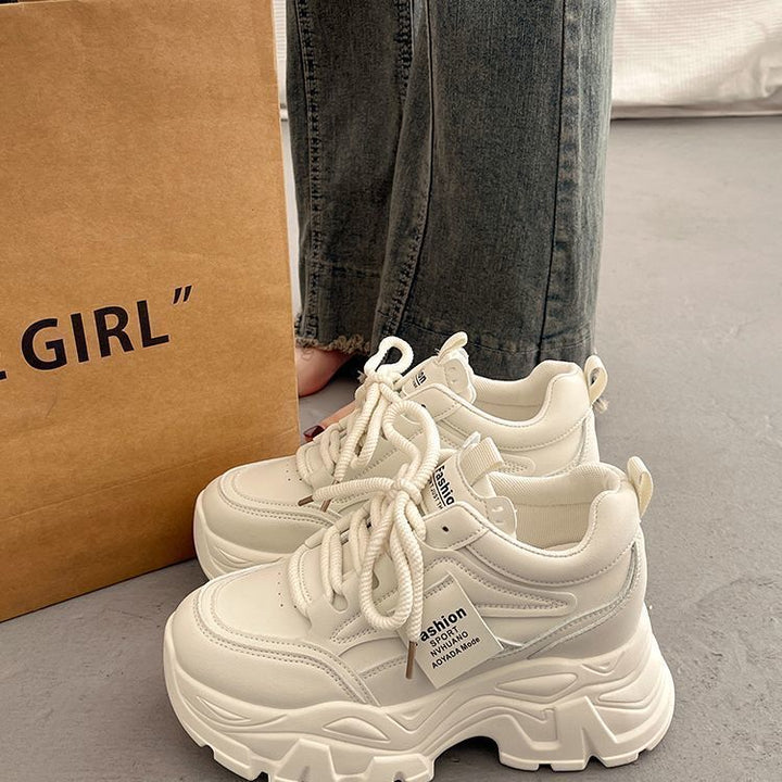 Women Chunky Sneakers with Thick Sole and Fashionable Design Mune Fashion