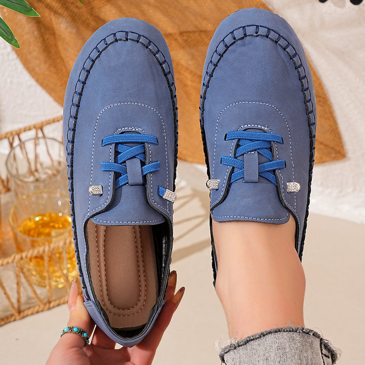 Women Comfortable Moccasins with Fashionable Lacing Design Mune Fashion