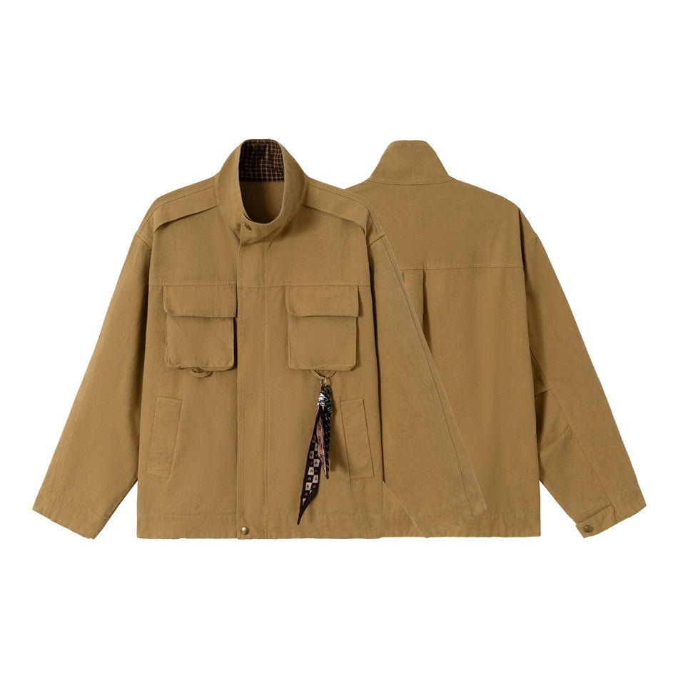 Men's short-cut rugged field jacket made of cotton canvas with stand-up collar and patch pockets Mune Fashion