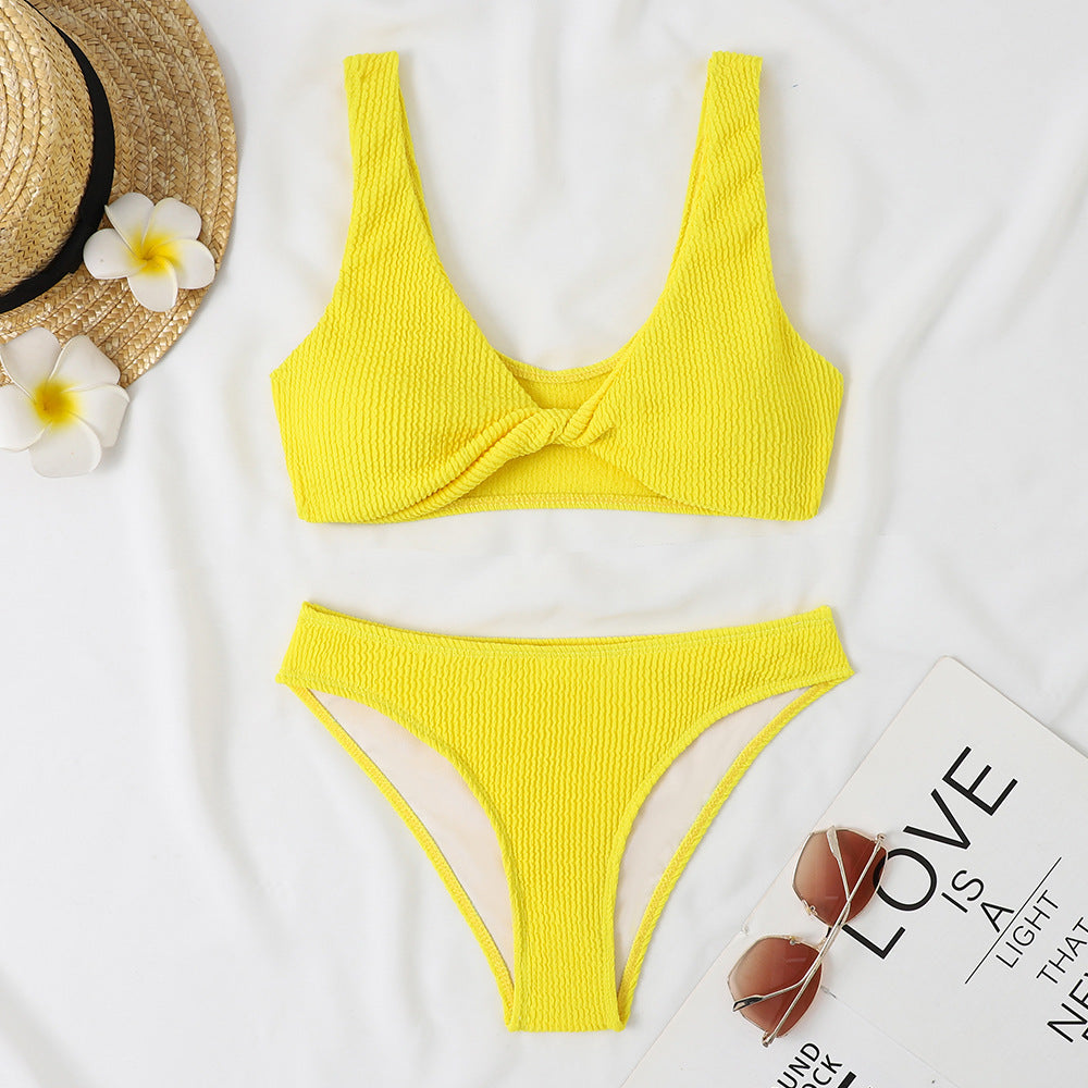 Women's bikini set with twist design and high waist Mune Fashion