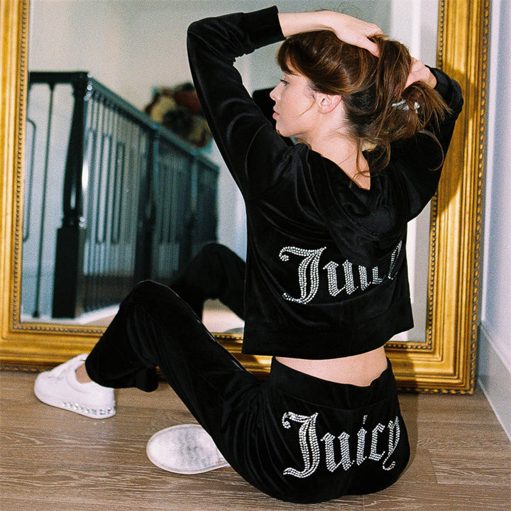 Women's luxurious velour tracksuit with zip jacket and jogging pants Mune Fashion