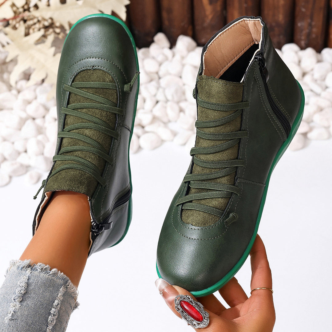 Women's sporty ankle-high lace-up ankle boots with side zipper and flexible rubber sole Mune Fashion