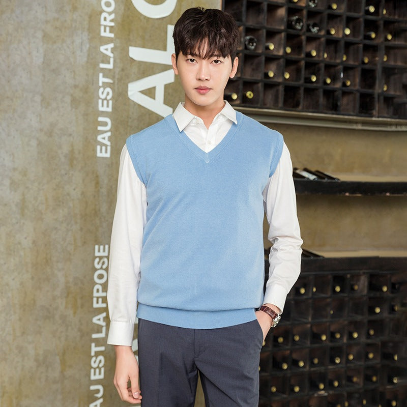 Men's Sleeveless Fine Knit Vest with V-Neck and Fine Cotton Blend Mune Fashion