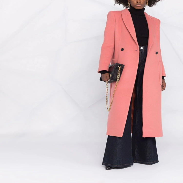 Women's Maxi Long Tailored Wool Blend Coat in Clean Tailoring with Accentuated Shoulder Mune Fashion