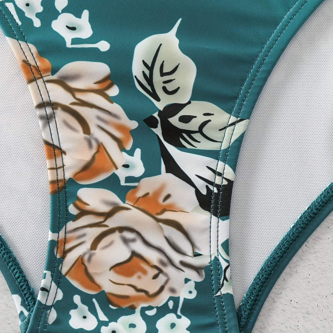 Women One-Piece Swimsuit with Elegant Cut and Floral Design Mune Fashion