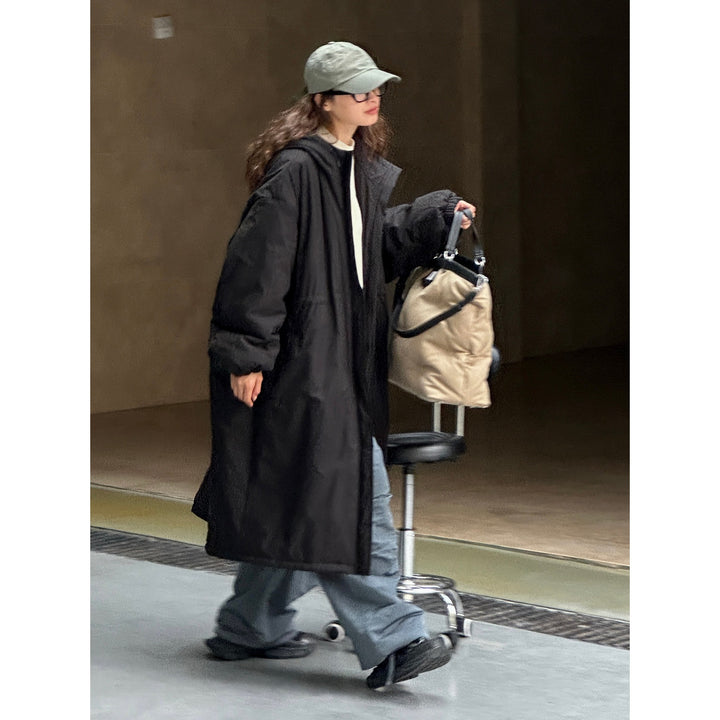Women oversized padded long parka with drawstring and stand-up collar Mune Fashion