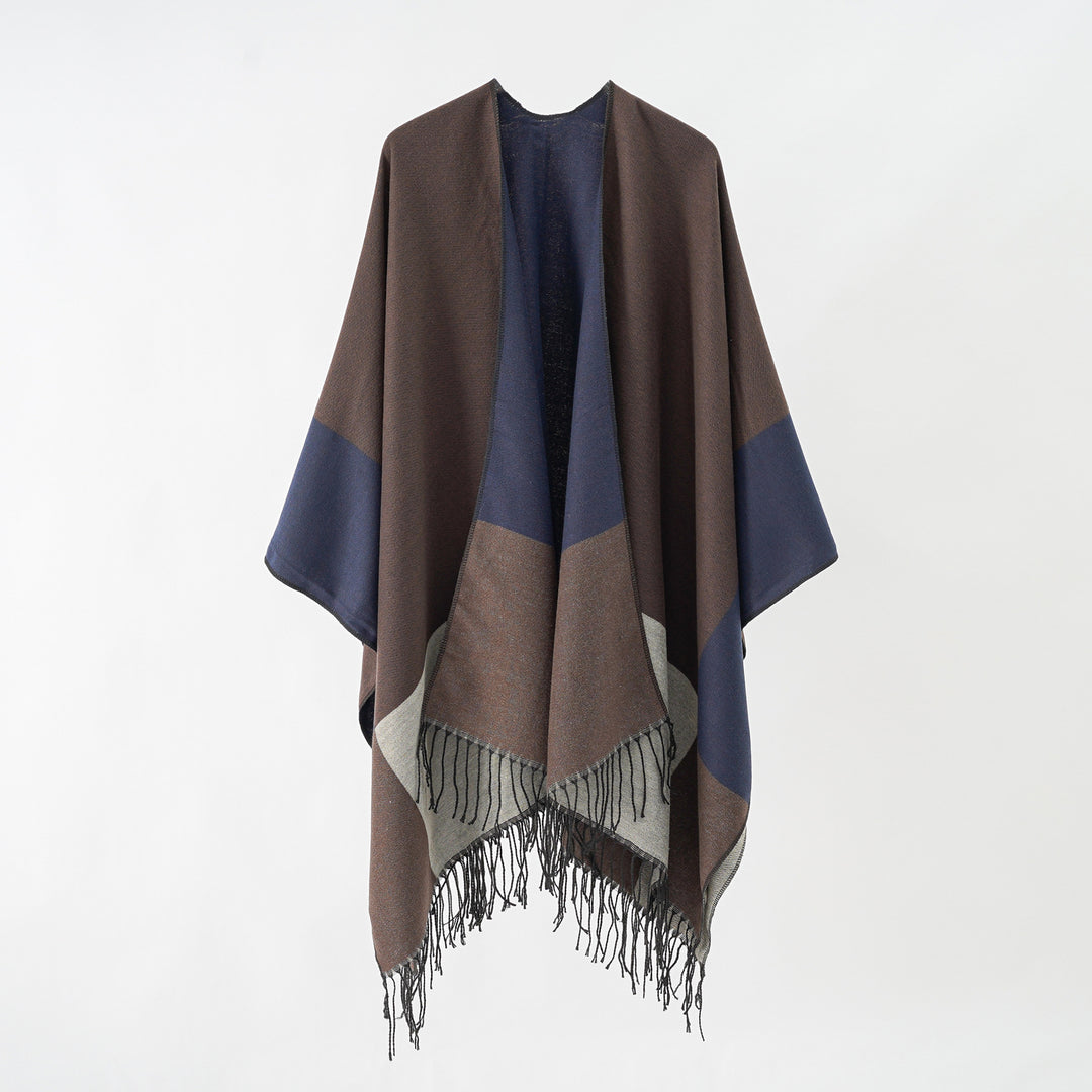 Women's Oversize Ruana made from wool blend with color block design and fringes Mune Fashion