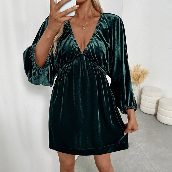 Ladies Elegant Velvet Dress with V-Neck and Puff Sleeves Mune Fashion