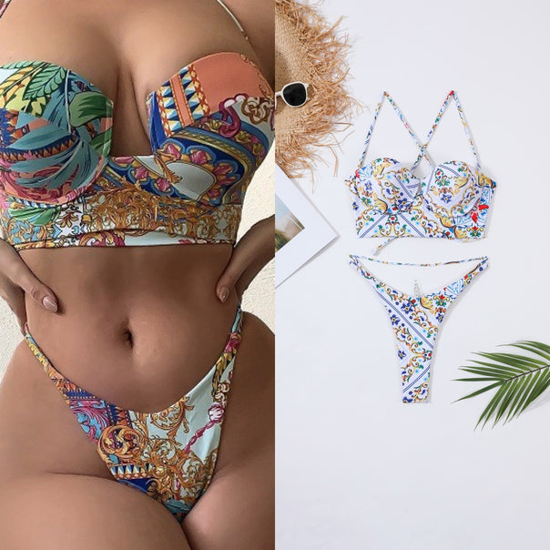 Women's underwire bikini set with floral accents Mune Fashion