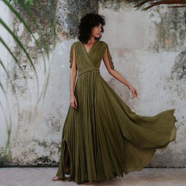 Women's maxi dress with deep V-neck and side slit Mune Fashion