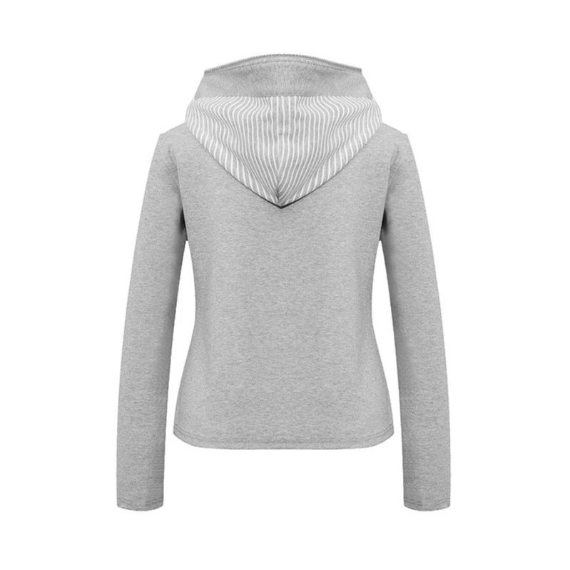 Women's fitted hooded sweat jacket with decorative double row and metal buttons Mune Fashion