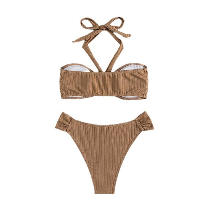 Ladies bikini set with elegant halterneck and fashionable ruffle design Mune Fashion