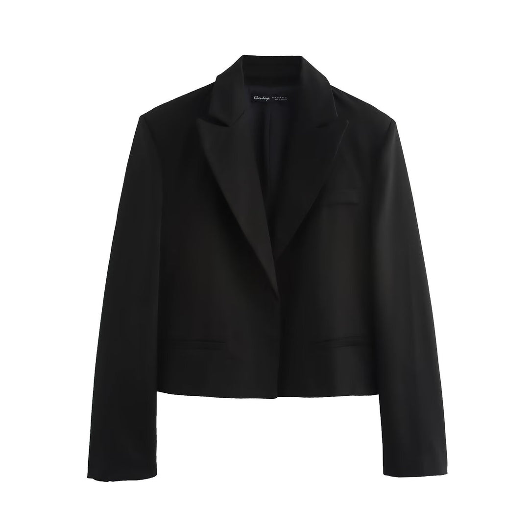 Women's Short Tailored Blazer with Notched Collar and Minimalist Silhouette Mune Fashion