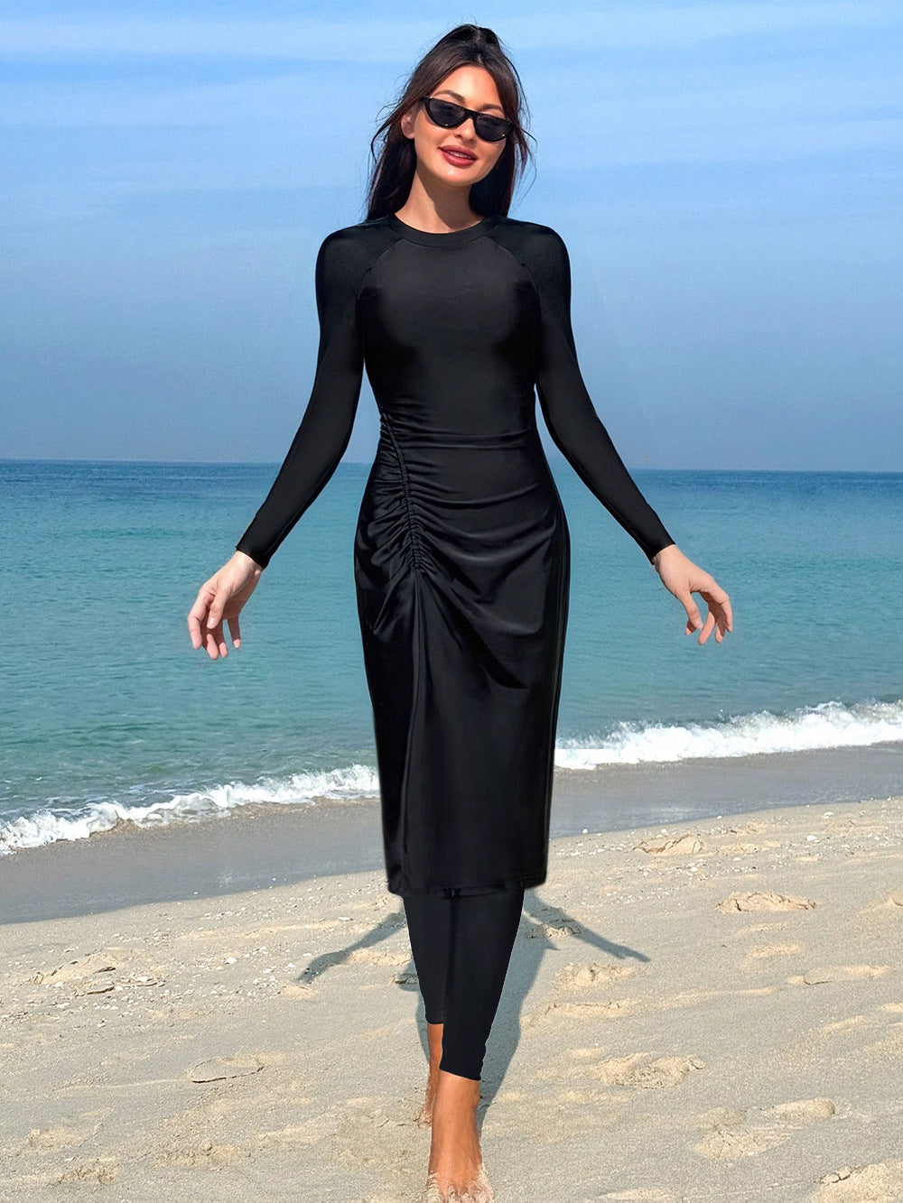 Women's Elegant Long Sleeve Swimsuit with Figure-Hugging Design Mune Fashion