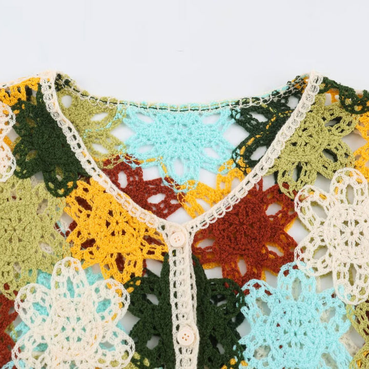 Women's Lightweight Crochet Cardigan with Floral Crochet Patterns and Button Placket Mune Fashion