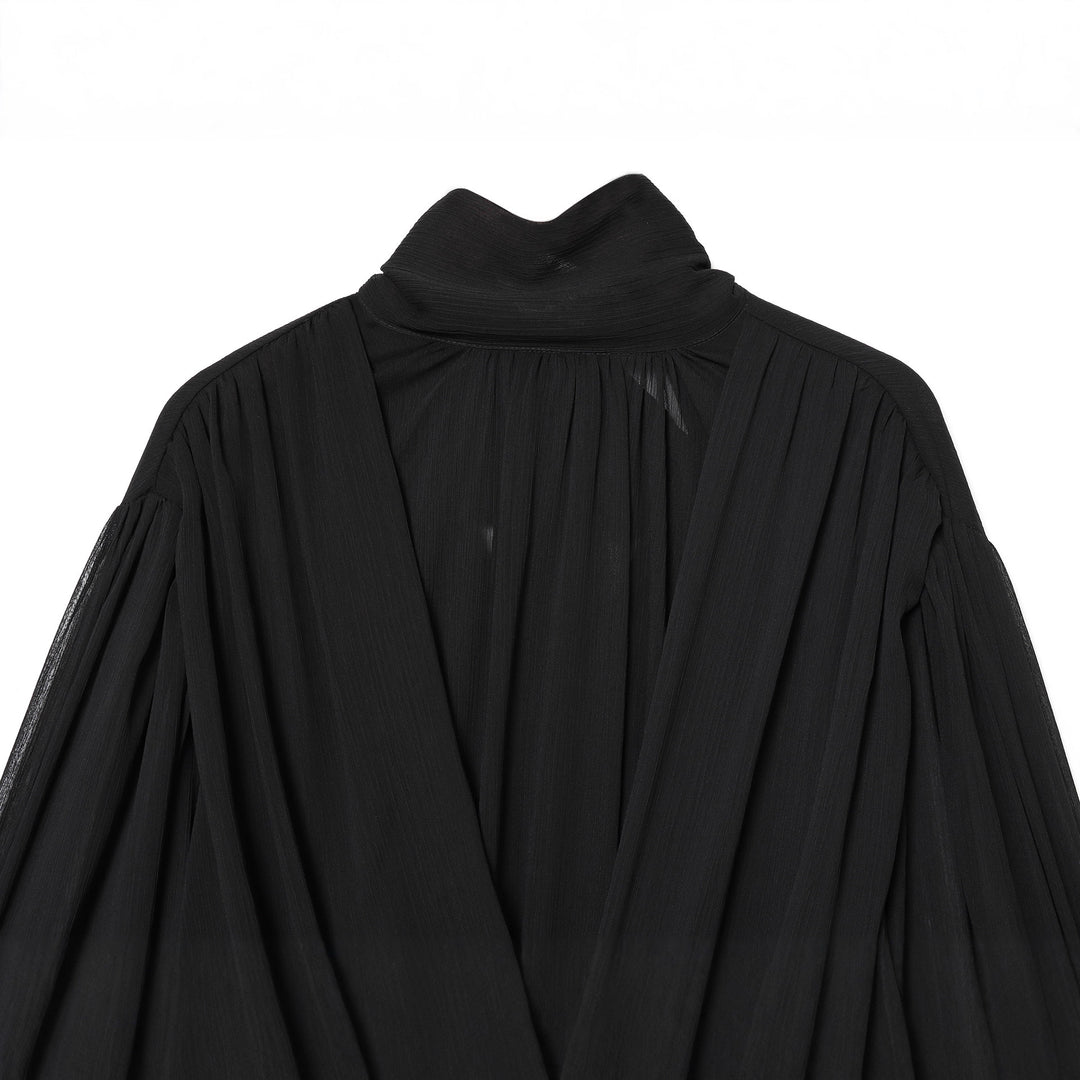 Women's draped cropped top with turtleneck and balloon sleeves Mune Fashion