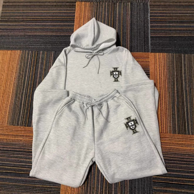 Unisex two-piece lounge set made of heavy cotton blend with hood and elastic waistband pants Mune Fashion