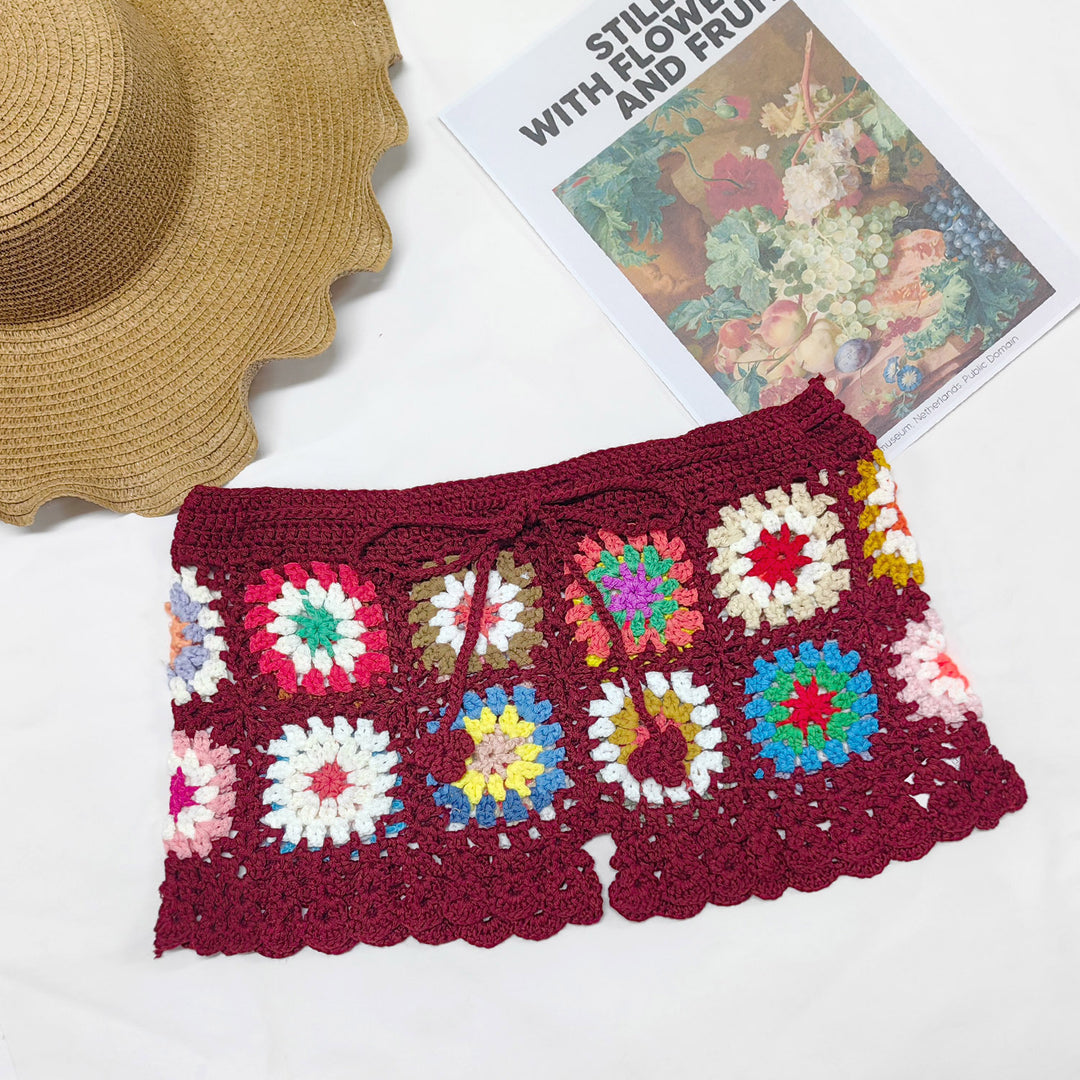 Women's crochet shorts with colorful granny square pattern Mune Fashion