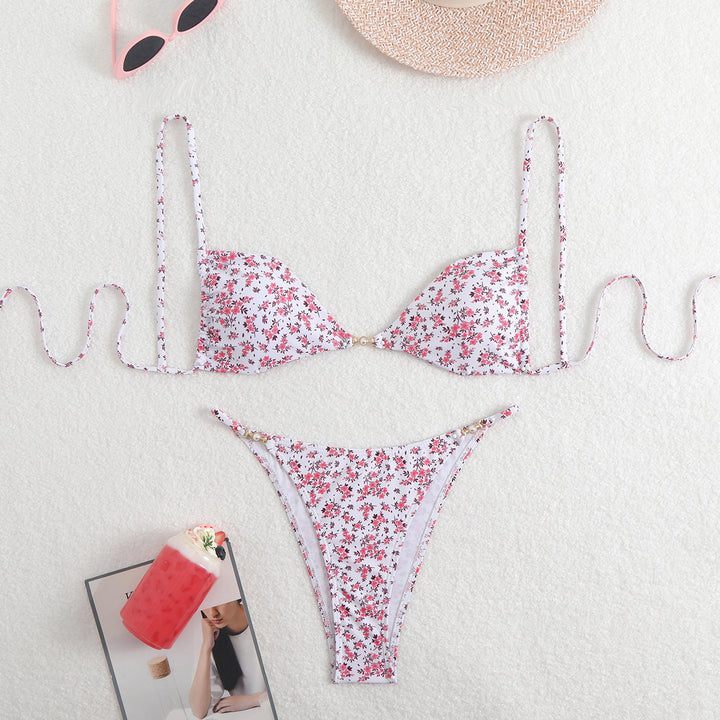 Women’s Triangle Bikini with adjustable straps and elegant floral print Mune Fashion