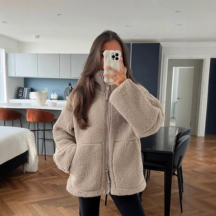 Women's Oversized Teddy-Fleece Jacket with Zipper and Stand-Up Collar Mune Fashion