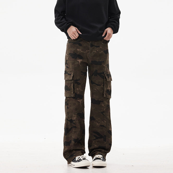 Unisex Cargo pants in wide Marlene cut with camouflage print and large flap pockets Mune Fashion