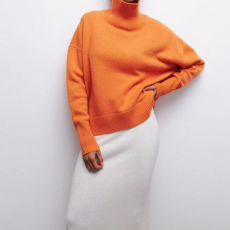 Women's Cozy Turtleneck Sweater with Oversized Cut and Textured Material Mune