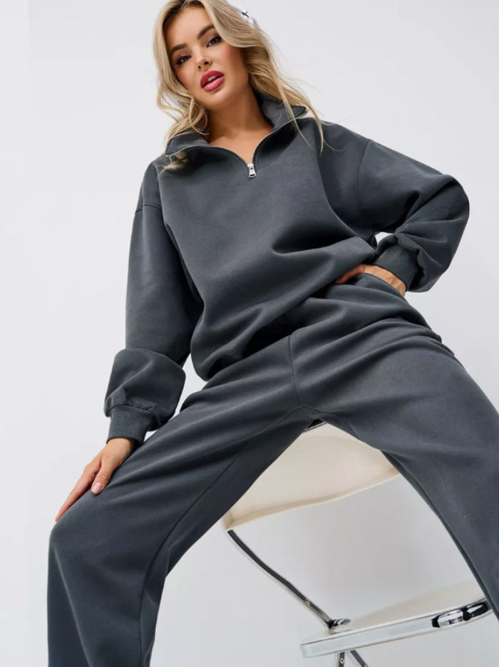 Women's sweat set with half-zip, oversized pullover and high-waisted wide cut jogging pants Mune Fashion