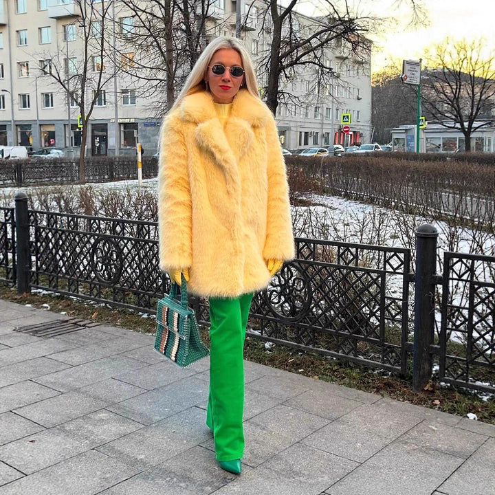 Ladies Short Luxurious Faux Fur Coat with Voluminous Shawl Collar and Boxy Silhouette Mune Fashion
