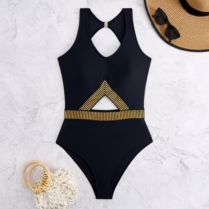 Women's bikini set with braided skirt and versatile triangle design Mune Fashion