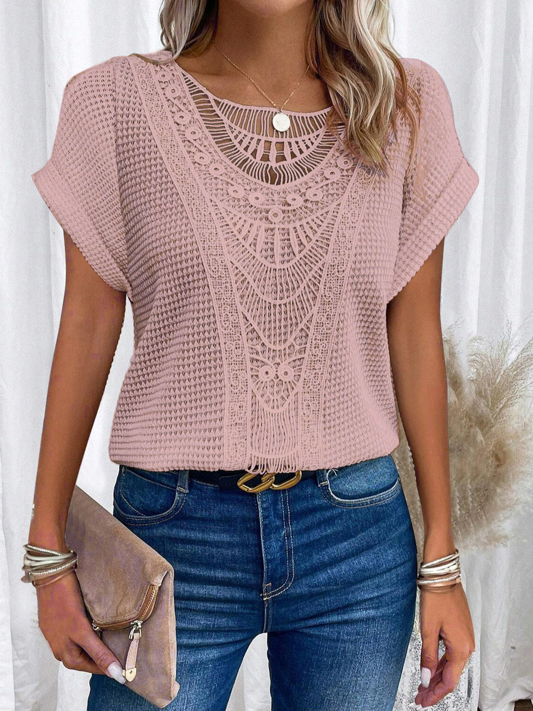 Elegant lace T-shirt with stylish details