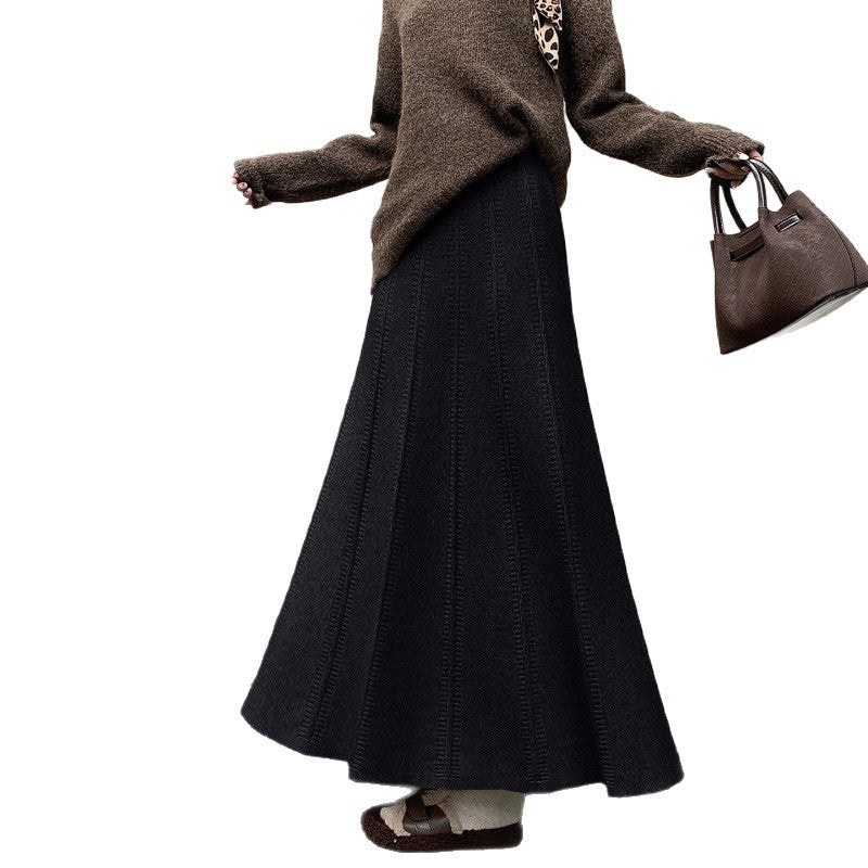 Ladies Elegant Wrap Skirt with Sophisticated Pattern Mune Fashion