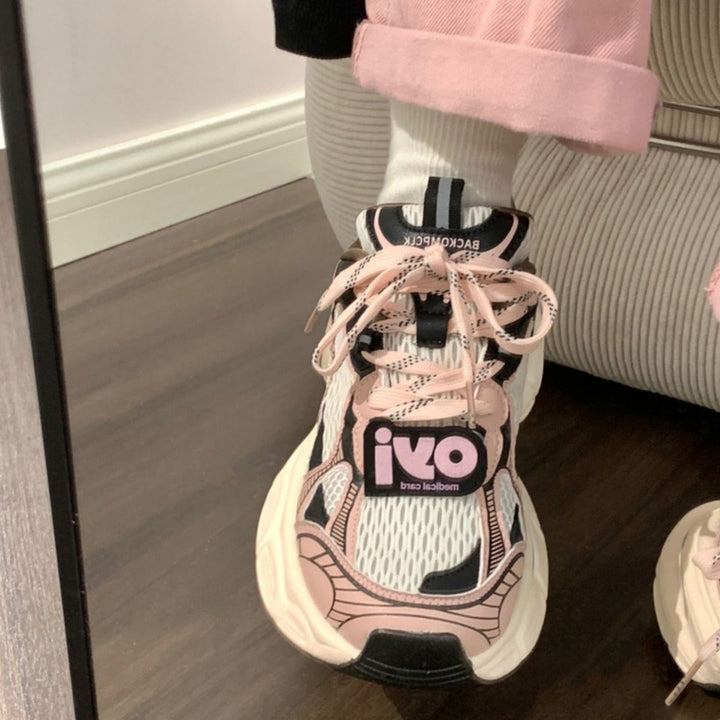 Women's sporty sneakers with breathable mesh and non-slip sole Mune Fashion
