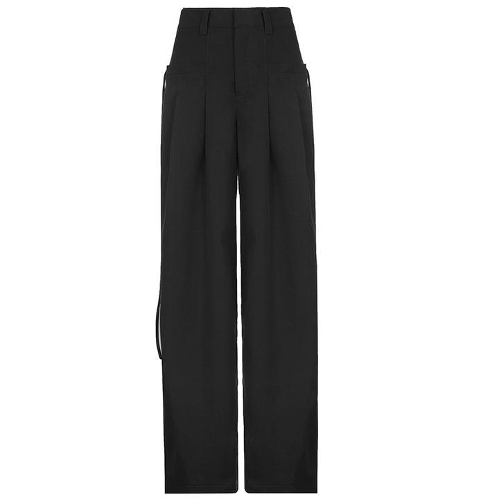 Women's high-waisted wide pleated cargo pants with cargo details, belt loops, and straight leg cut Mune Fashion