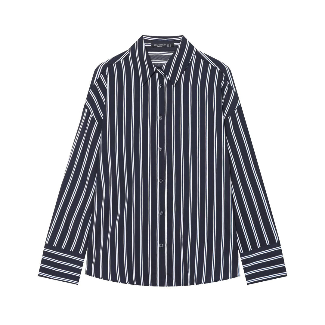 Women's oversized shirt blouse with drop sleeves, Kent collar and continuous button placket Mune Fashion
