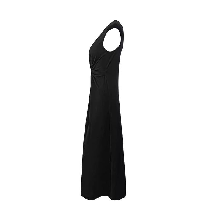 Women Elegant Maxi Dress with Gatherings and Round Neckline Mune Fashion