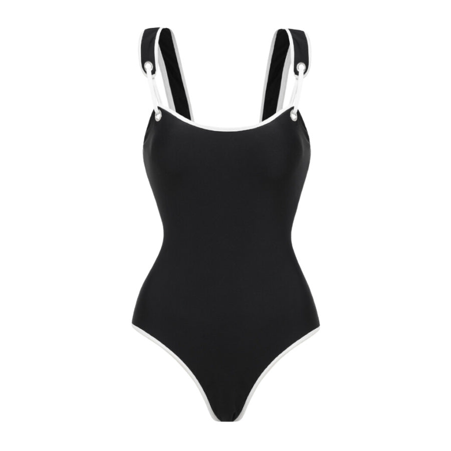 Ladies High-Quality One-Piece Swimsuit with Sporty Design Mune Fashion