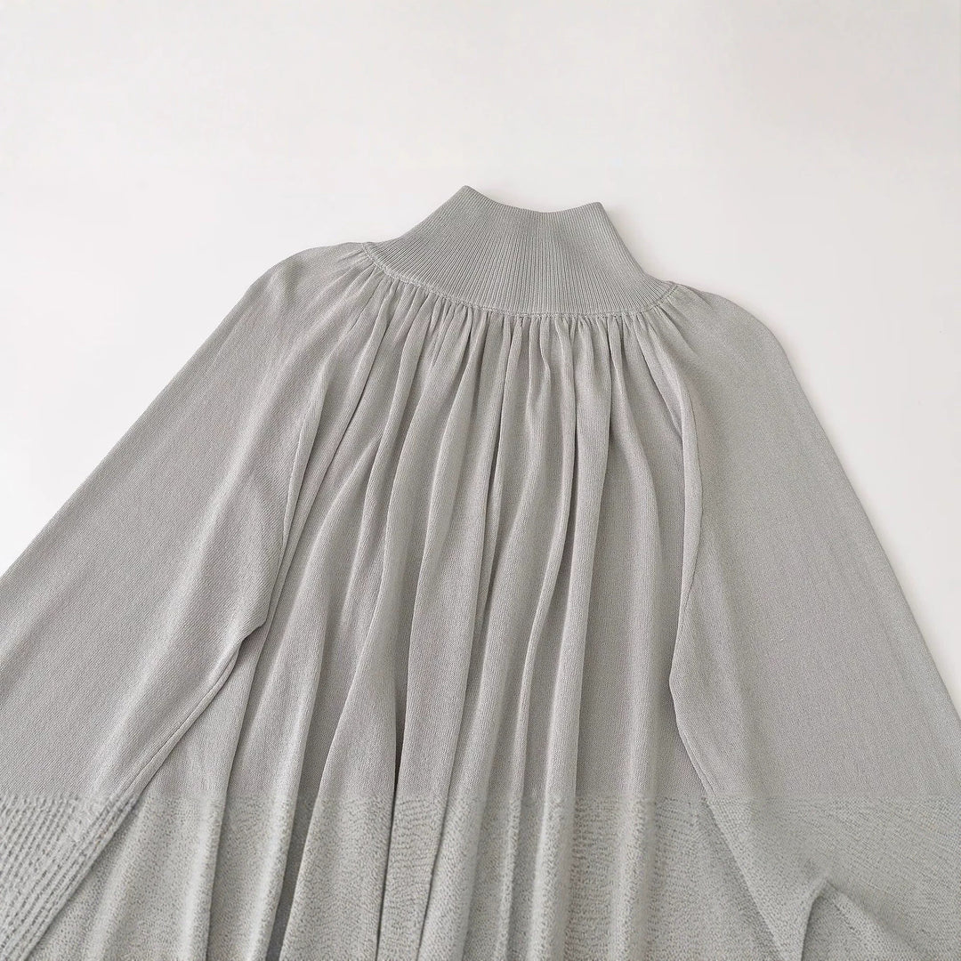 Ladies balloon sleeve fine-knit sweater with gathered stand-up collar and button detail Mune Fashion