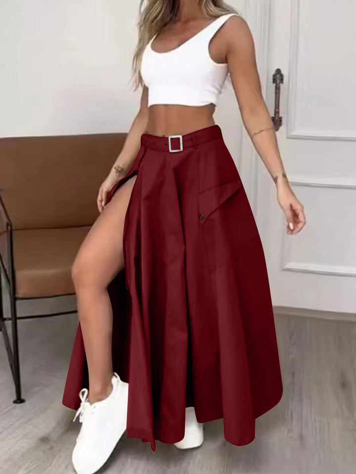 Women's maxi skirt with high slit, cargo pockets and waist belt Mune Fashion
