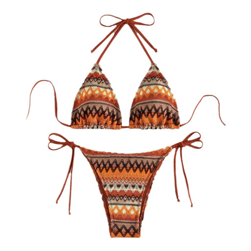 Women's triangle bikini with trendy ethnic pattern and adjustable ties Mune Fashion