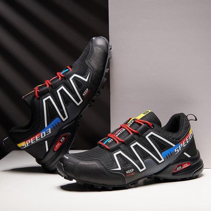 Men's trail running sneakers with a grippy outsole and supportive side frame Mune Fashion
