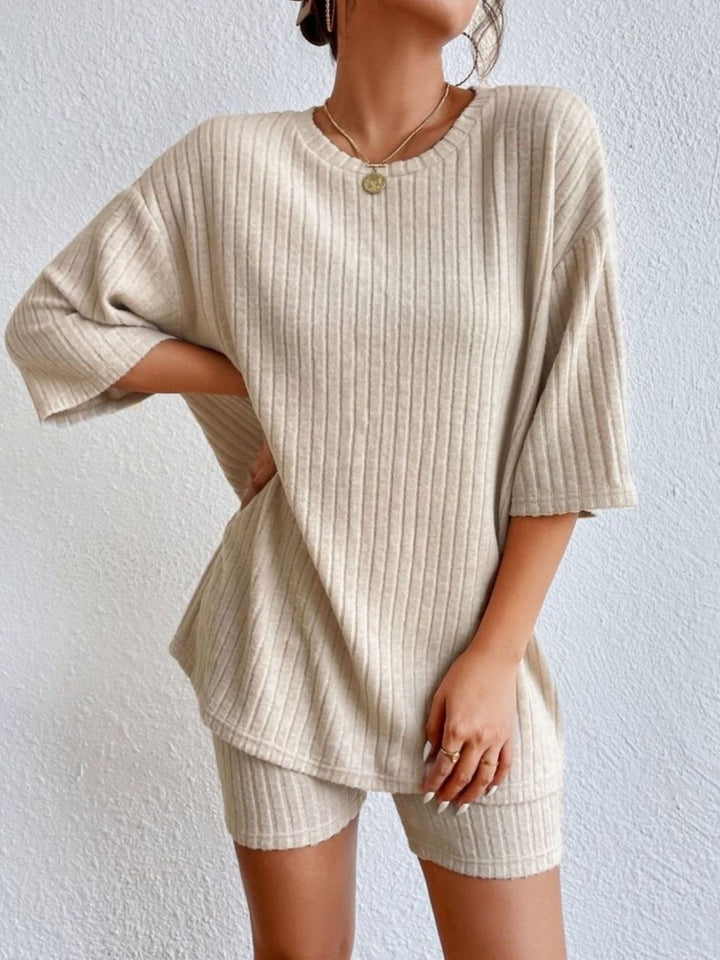 Women’s Casual Ribbed Knit Lounge Set with Oversized Short Sleeve Top and High Waist Biker Shorts Mune Fashion