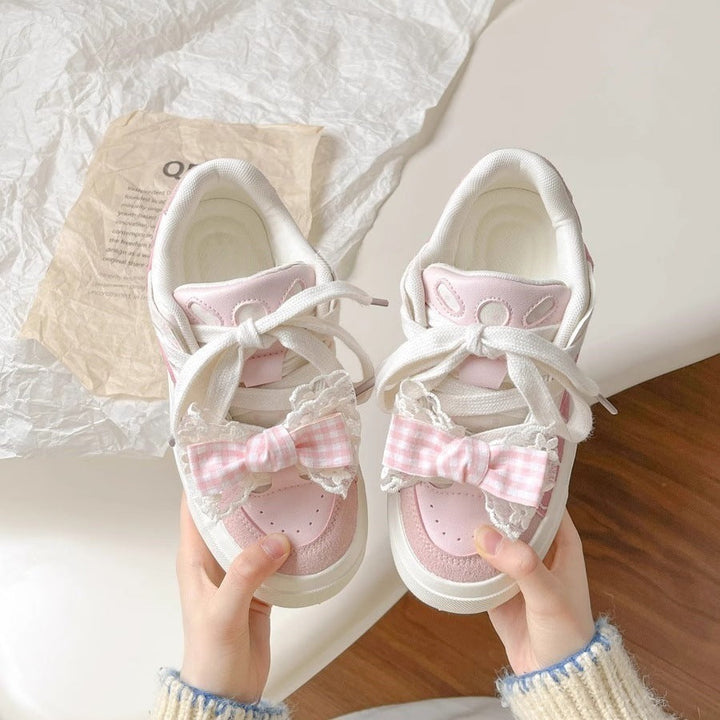 Women's sneakers with playfully romantic details and comfortable soles Mune Fashion