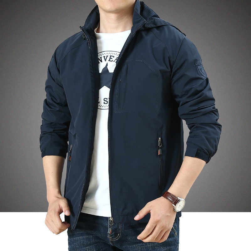 Men's lightweight wind and water-repellent hooded jacket with breathable mesh lining, chest and zip pockets Mune Fashion