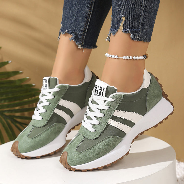 Women's retro runner in vintage style with velour and mesh mix as well as profiled rubber sole Mune Fashion
