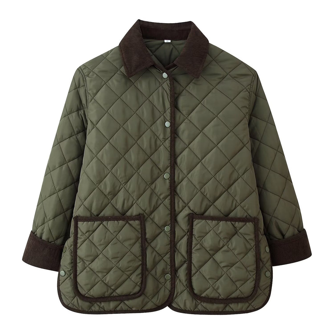 Ladies quilted jacket with cord collar, flap pockets and snap button closure Mune Fashion