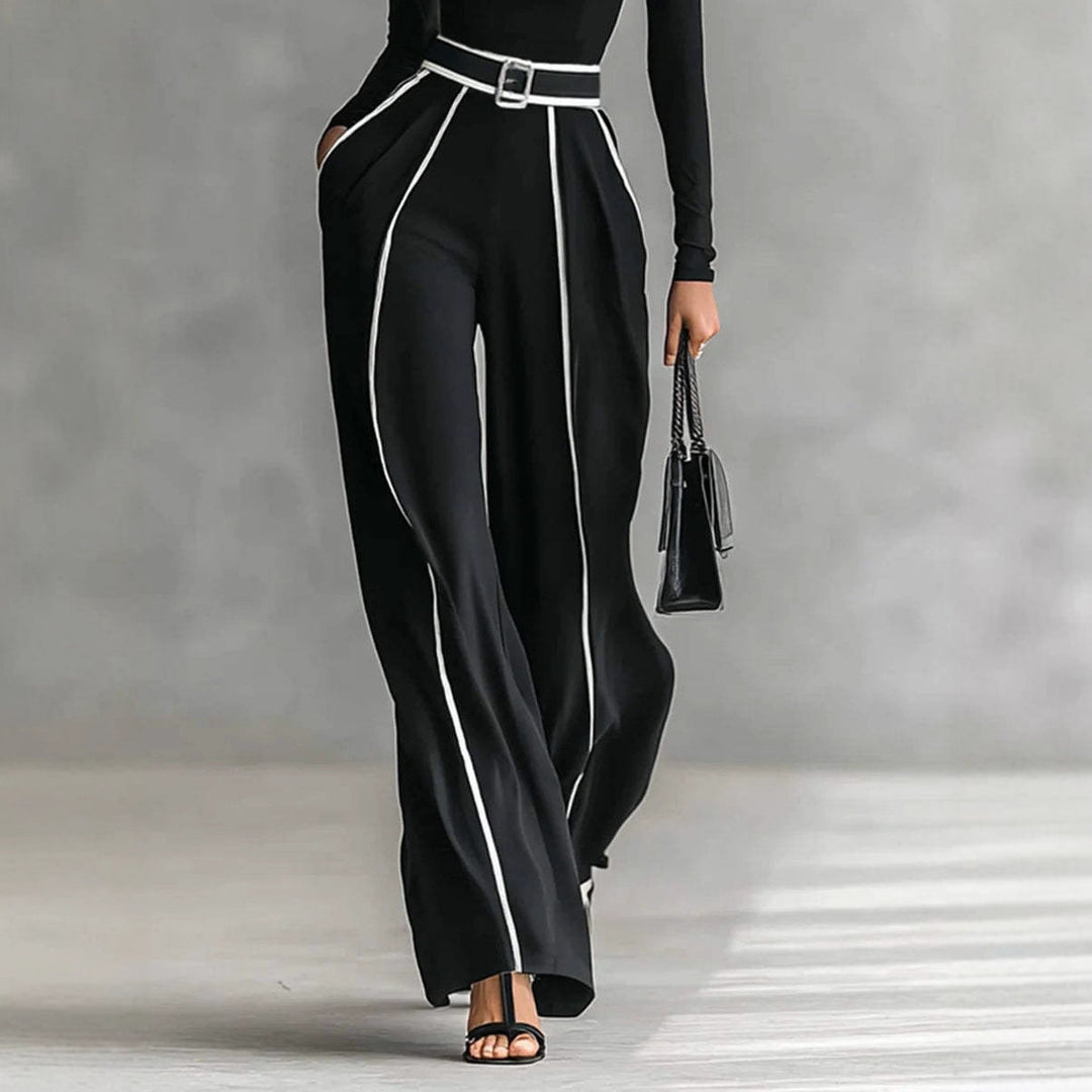 Ladies' elegant knit set with fitted turtleneck top and wide pleated trousers with waistband Mune Fashion
